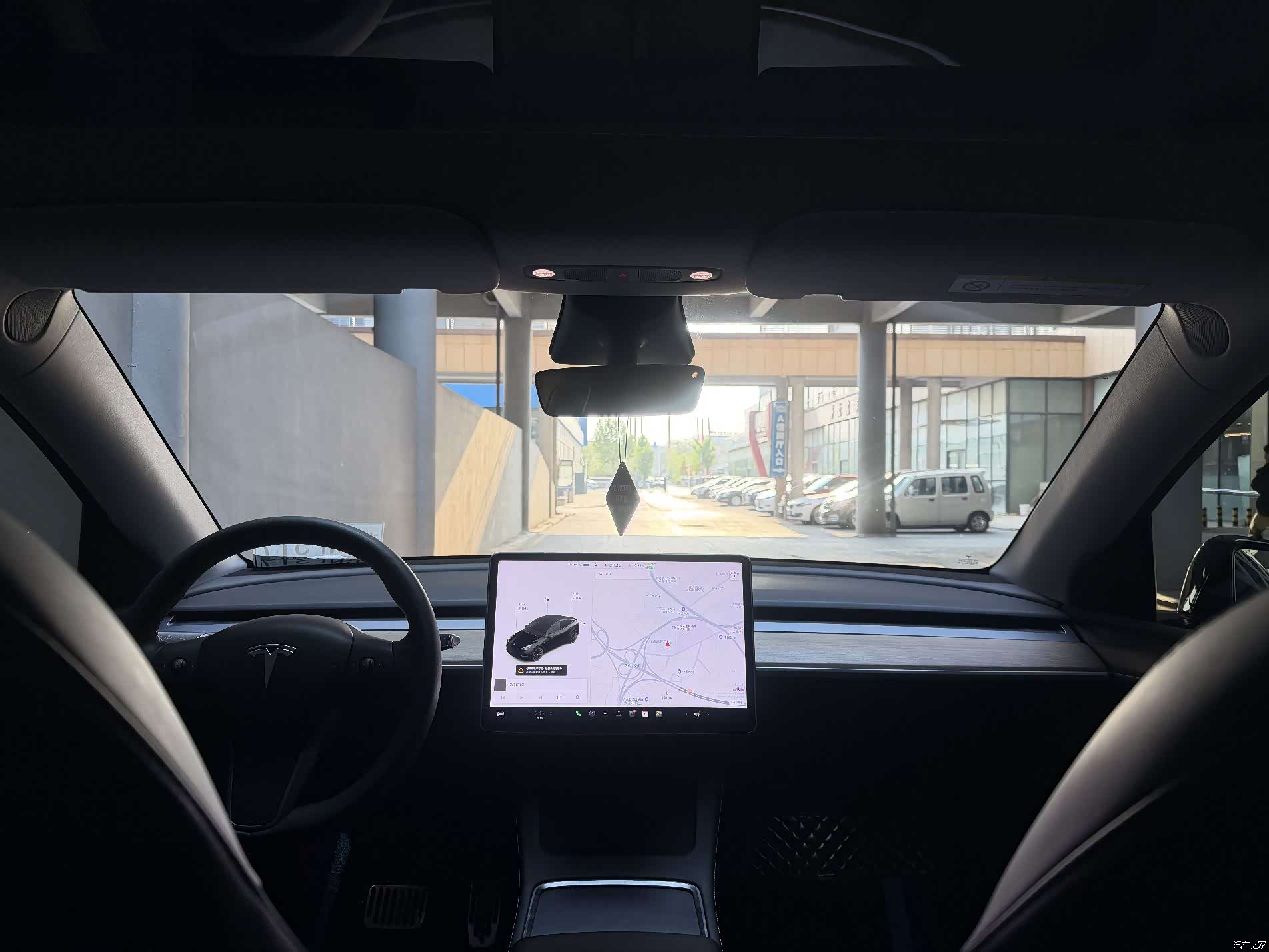Tesla Model Y, 2021 12