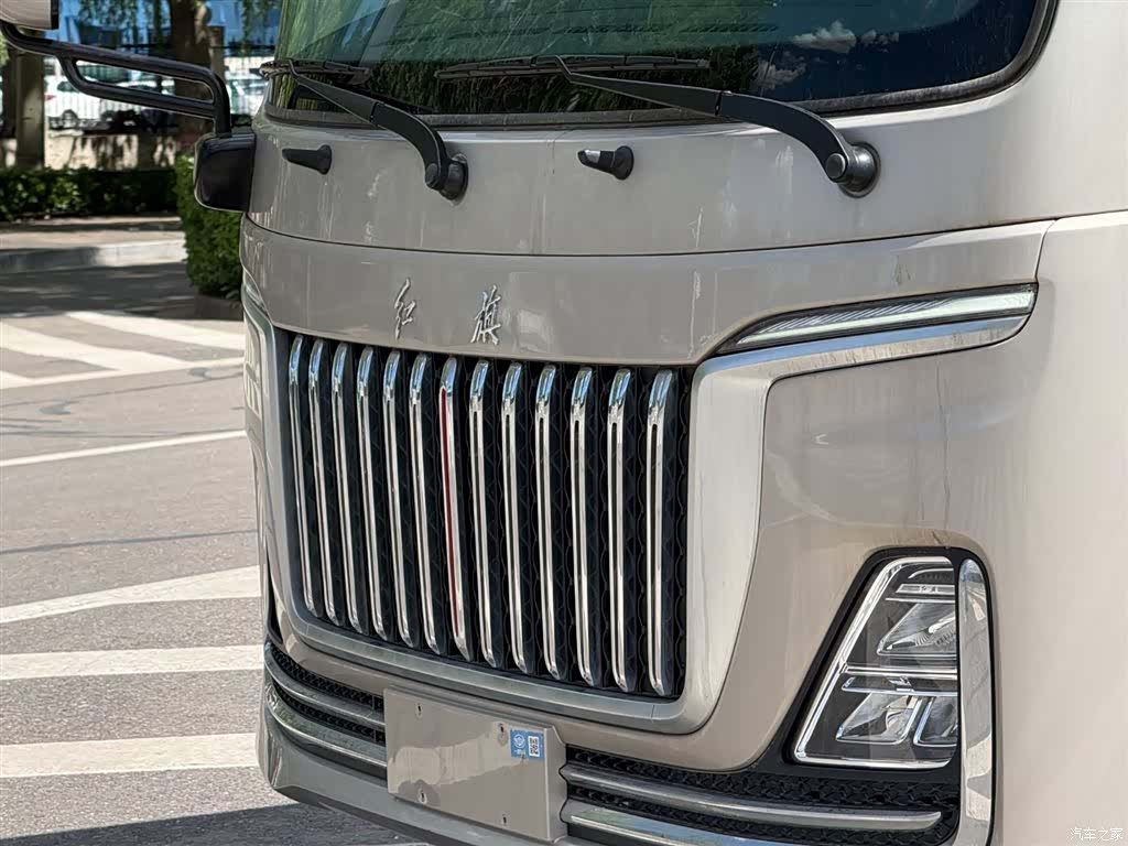 Hongqi 17, 2024 3