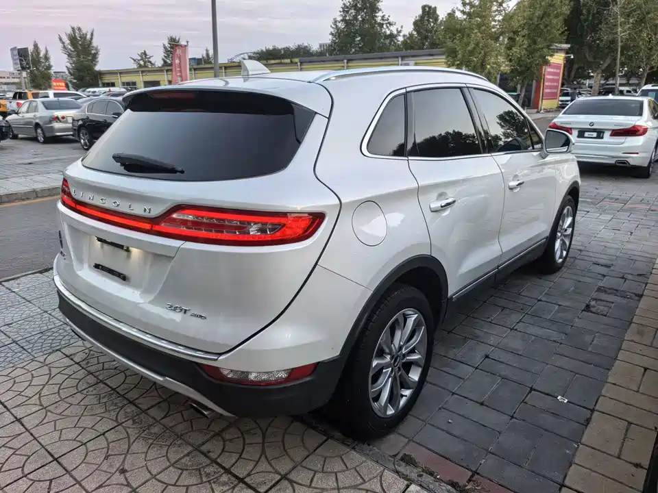 Lincoln MKC