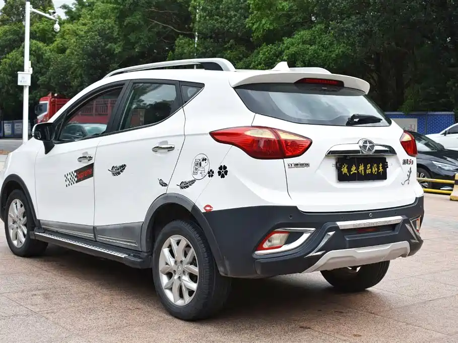 JAC Ruifeng S3
