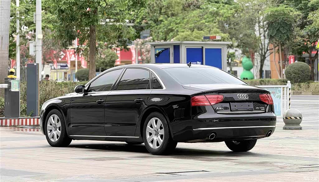 Audi A8L, 2014 все фото