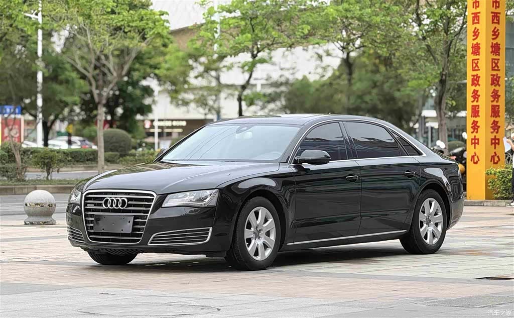 Audi A8L, 2014 1