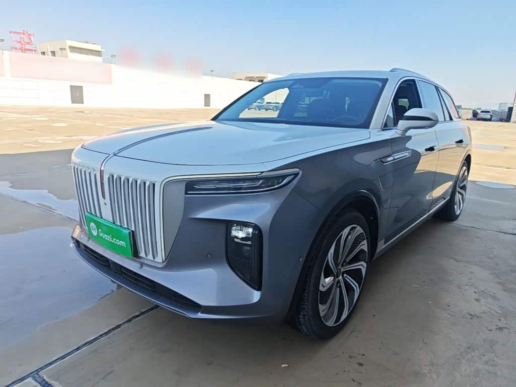Hongqi E-HS9