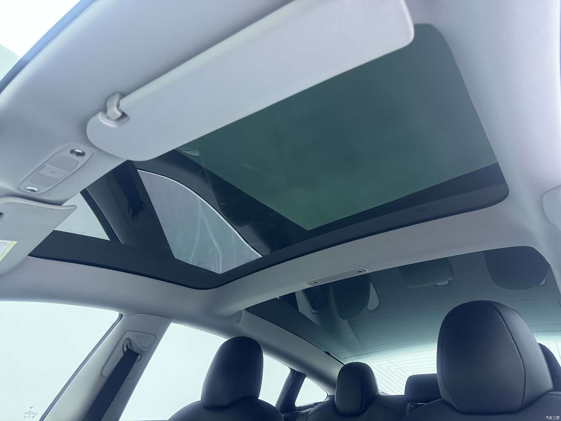 Tesla Model 3, 2020 7