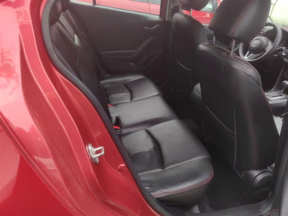 Mazda 3 Angkesaila Mazda 3 Angkesaila