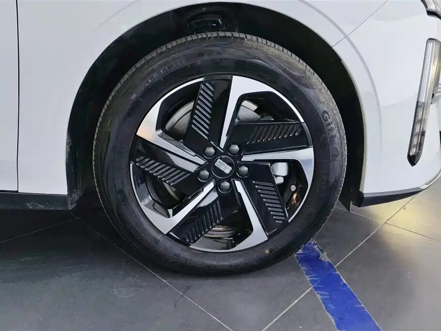 Geely Galaxy Galaxy L6