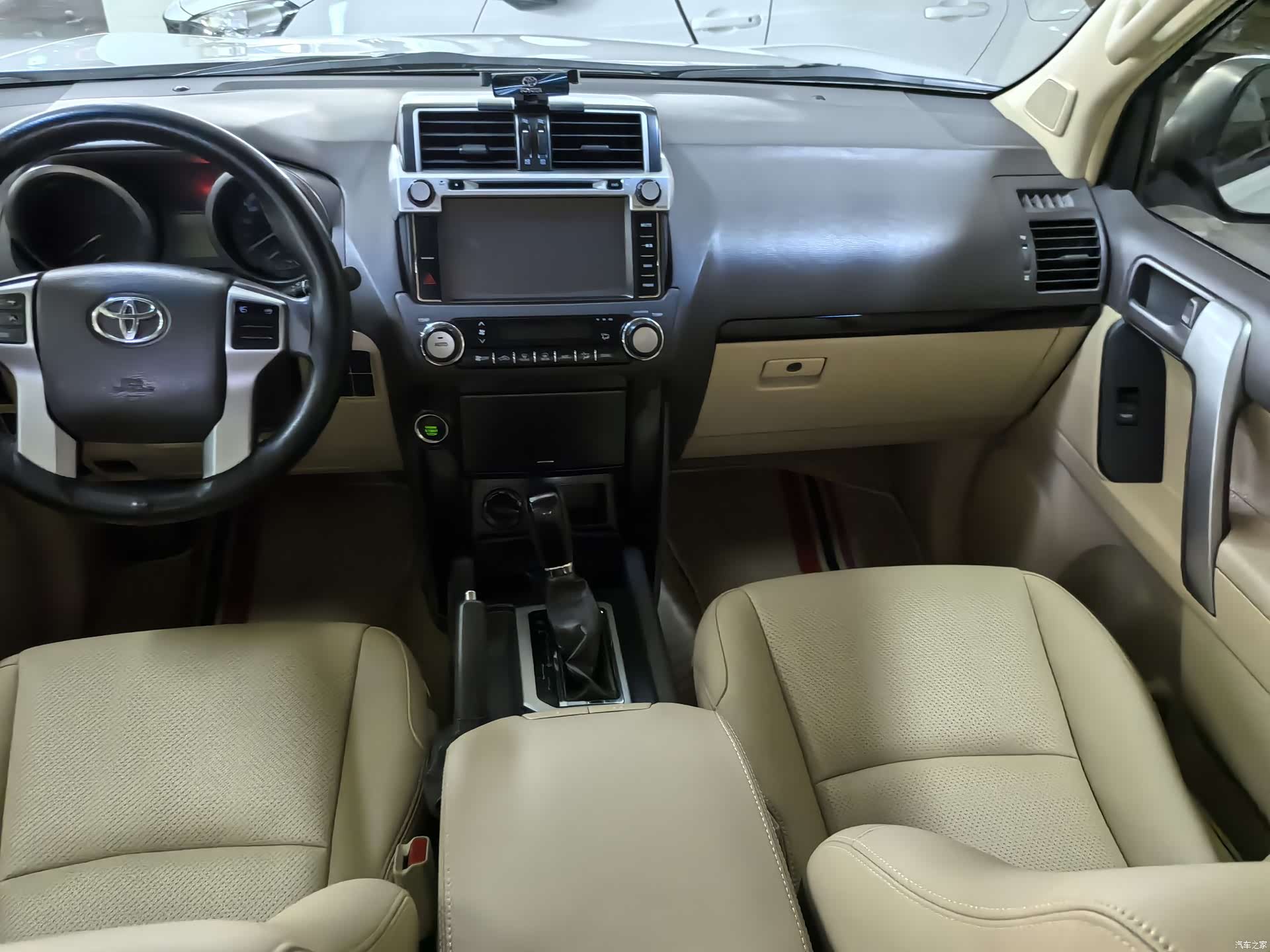 Toyota Prado, 2014 8