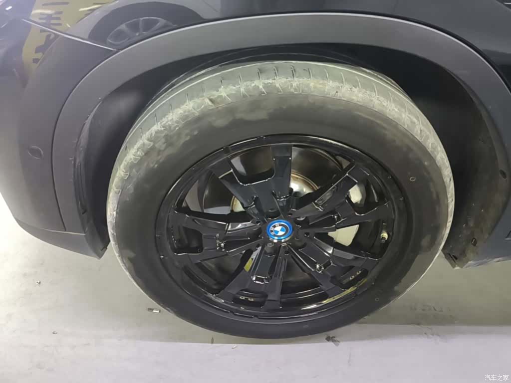 BMW iX3, 2021 23