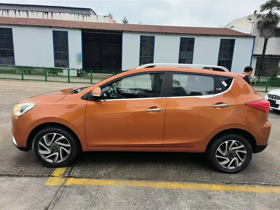 JAC Ruifeng S2