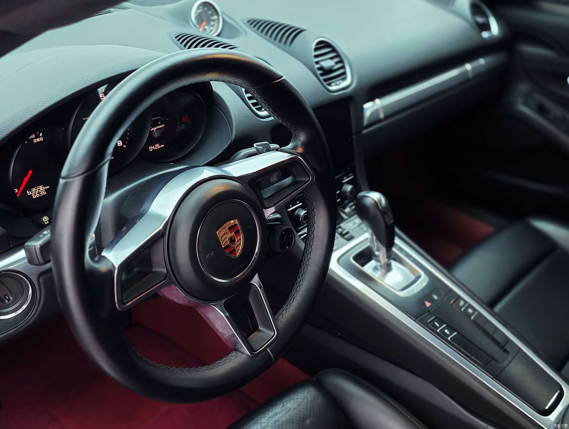 Porsche Cayman, 2017 21