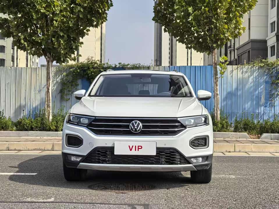 Volkswagen T-ROC exploring Songs