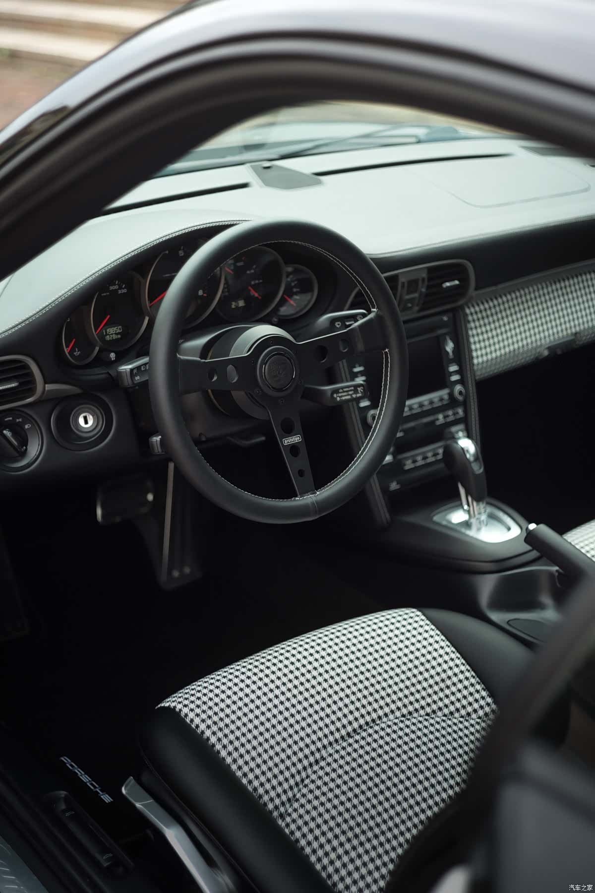 Porsche 911, 2009 26