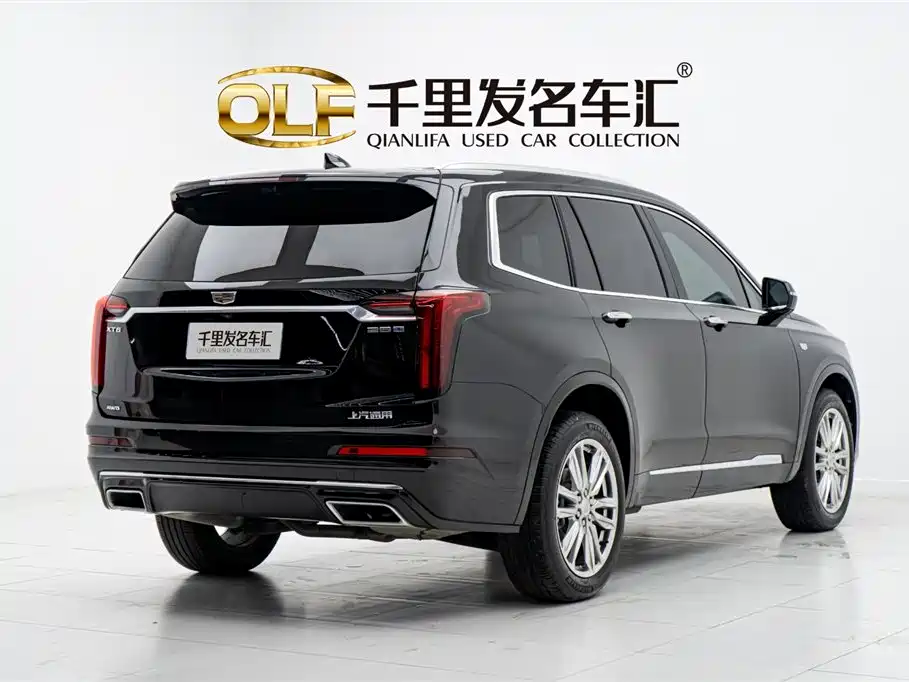 Cadillac XT6