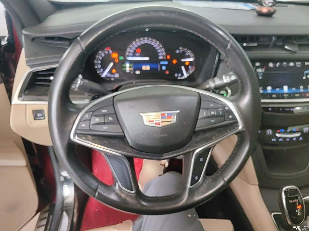 Cadillac XT5, 2017 11