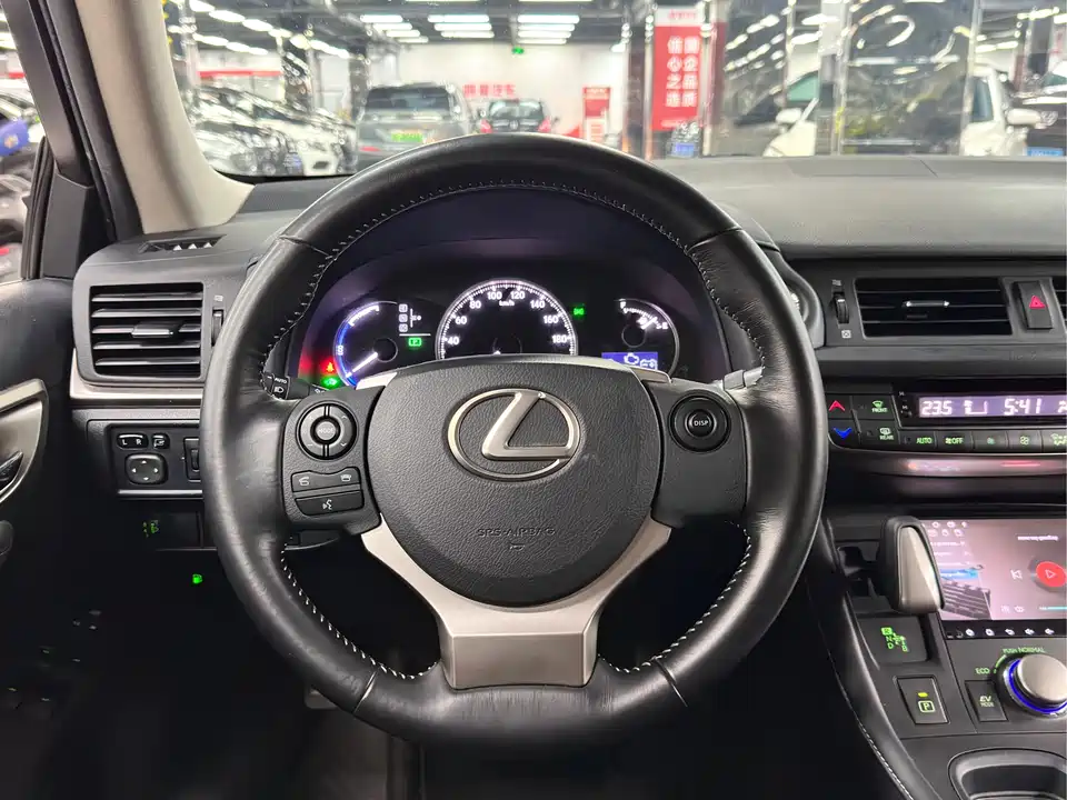 Lexus CT