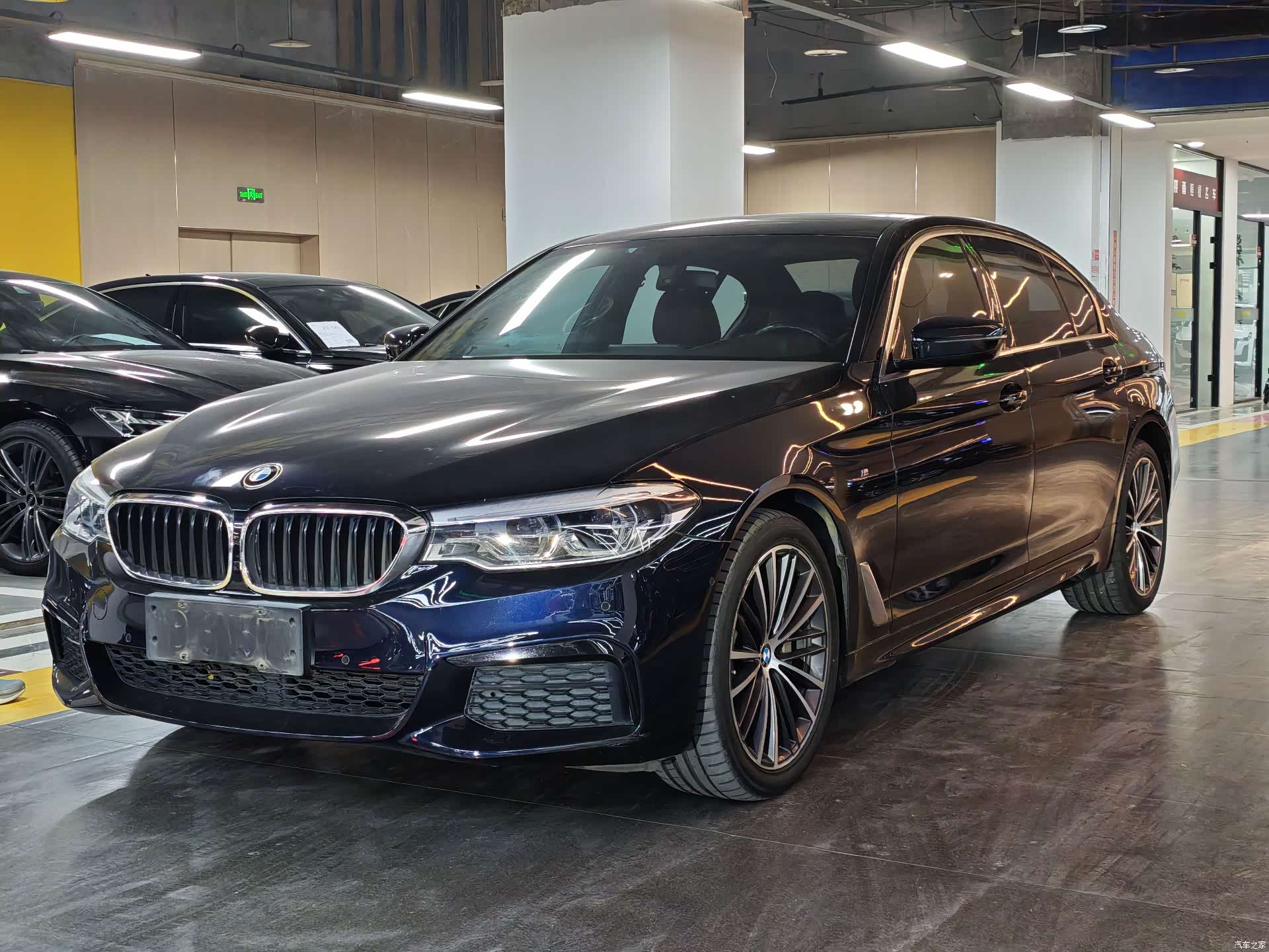 BMW 5 Series, 2019 1