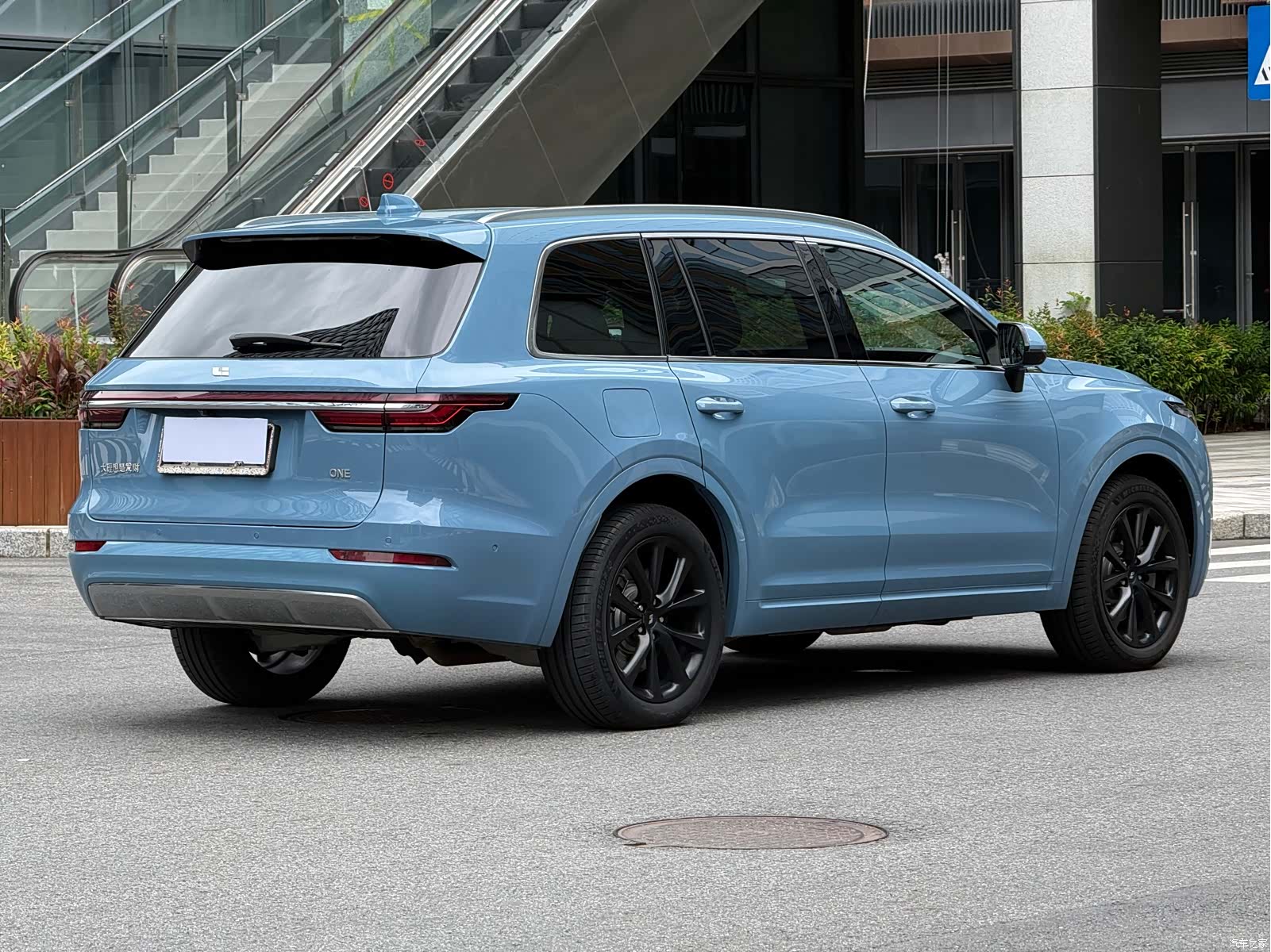 Li Auto ONE, 2022 4