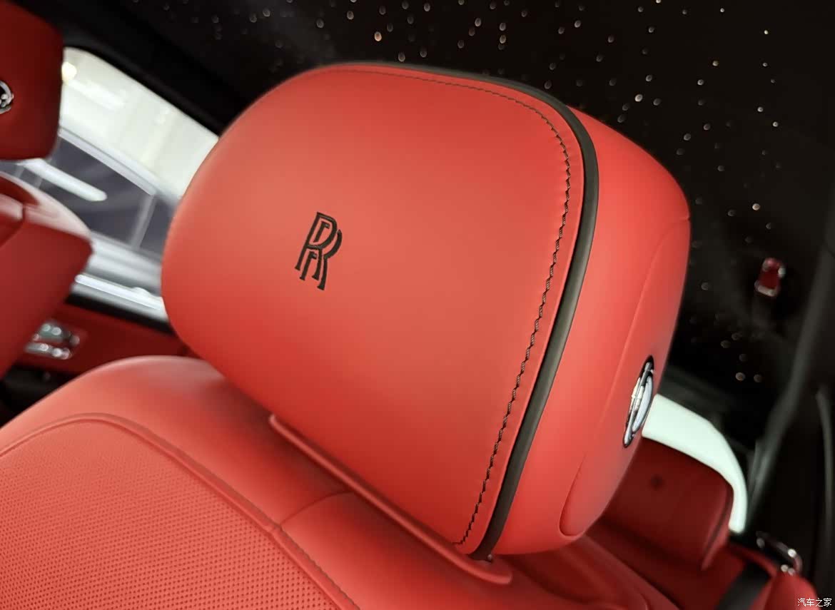 Rolls-Royce Cullinan, 2020 7