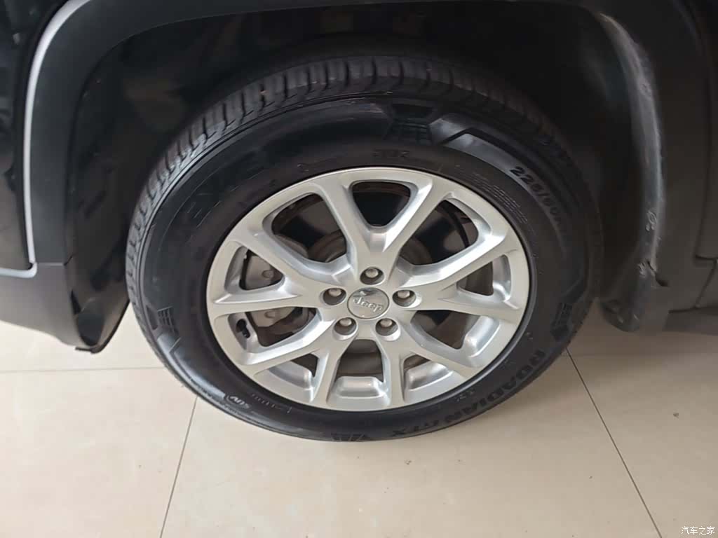 Jeep Cherokee, 2018 23