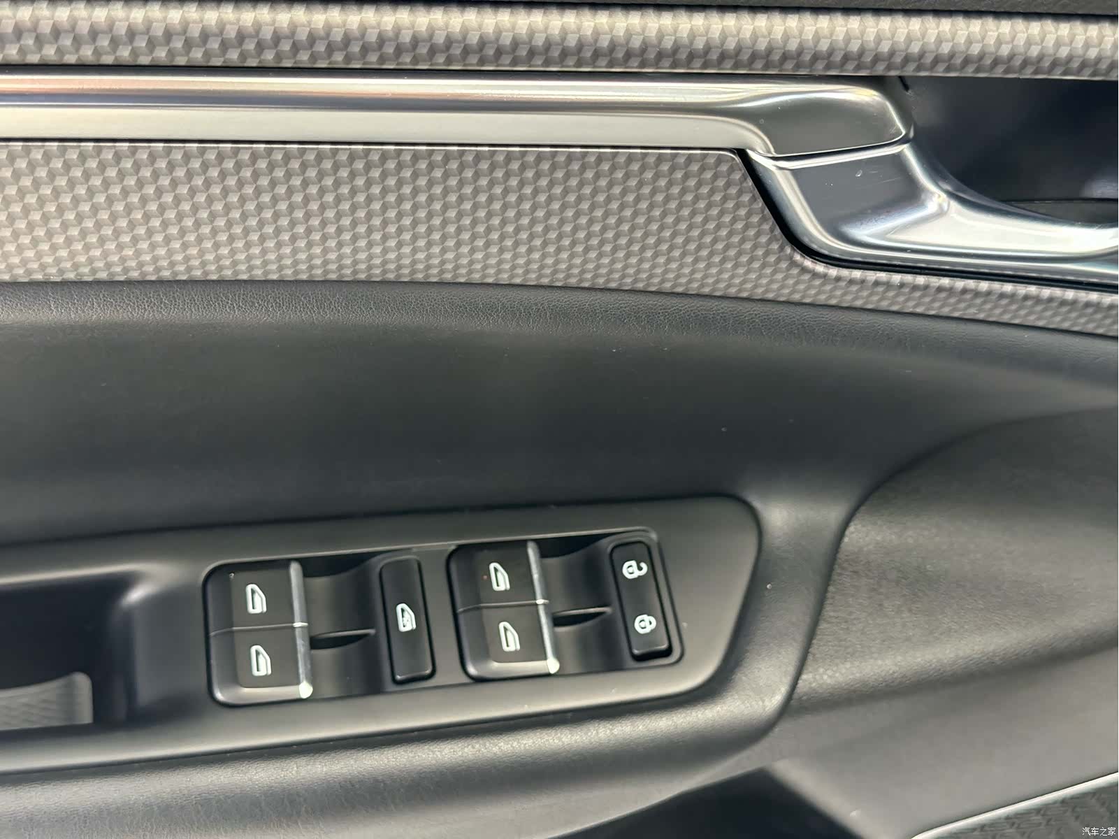 Geely Emgrand, 2017 20