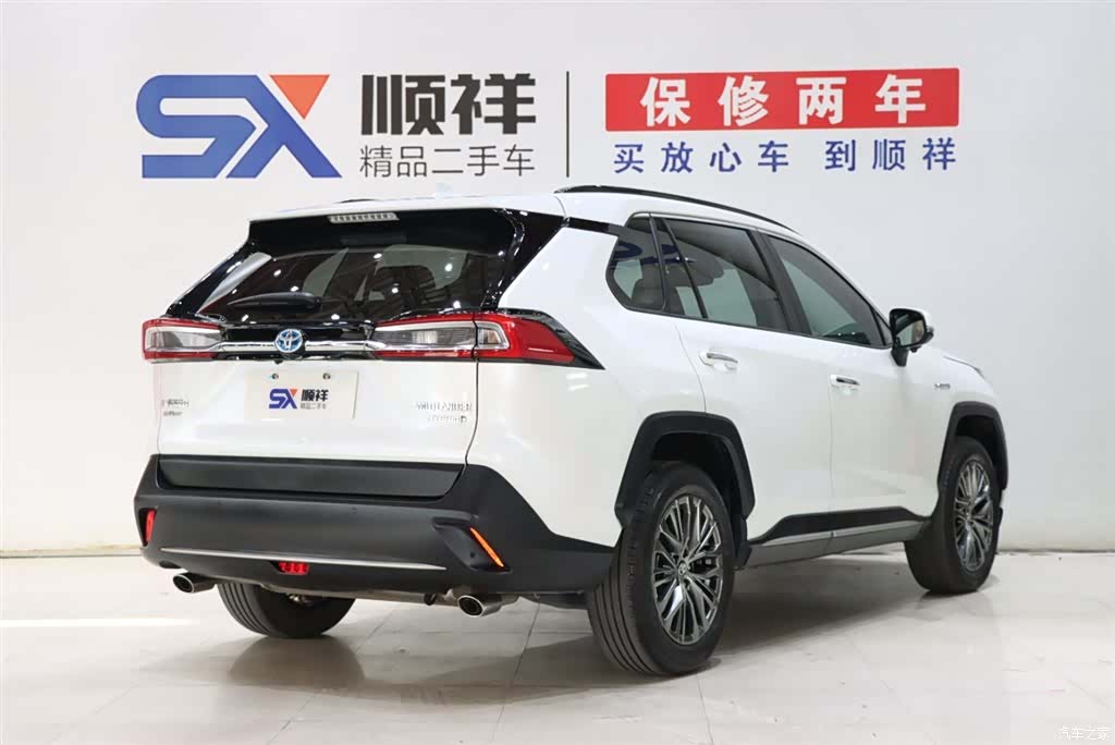 Toyota Wildlander, 2023 4