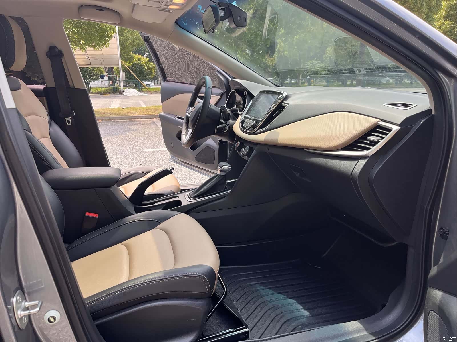 Chevrolet 320, 2022 7