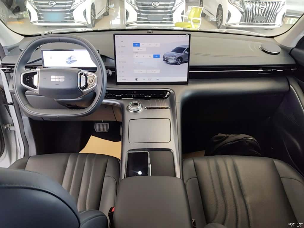 Geely Galaxy E5, 2025 10