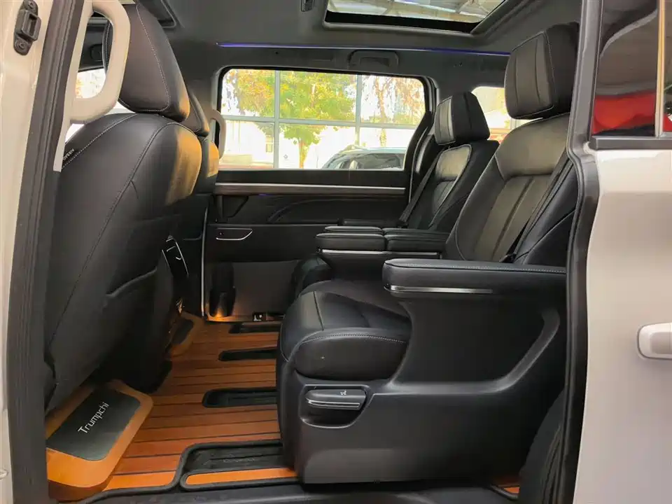 Trumpchi Trumpchi M8