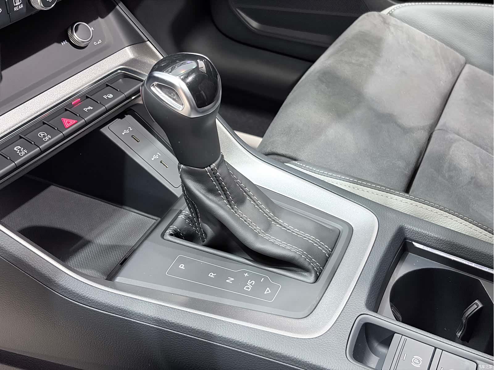 Audi Q3, 2022 16