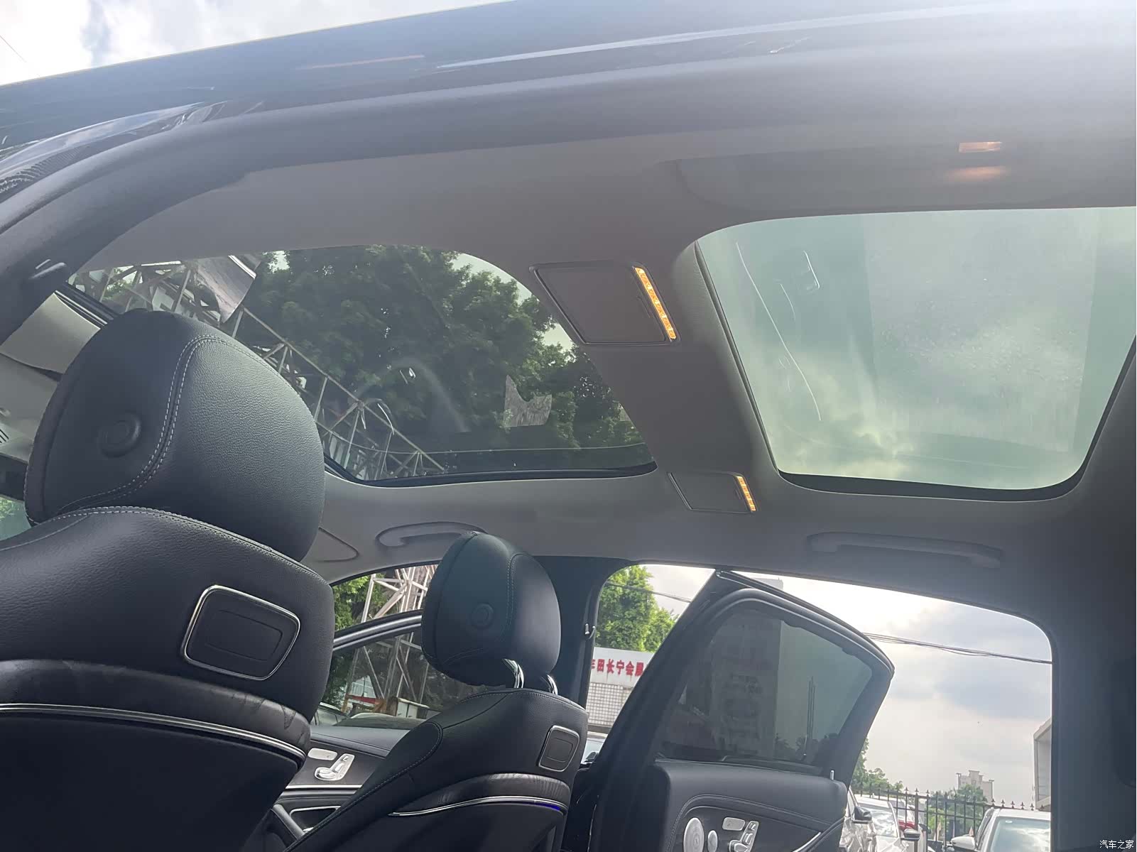 Mercedes-Benz E-Class, 2019 13