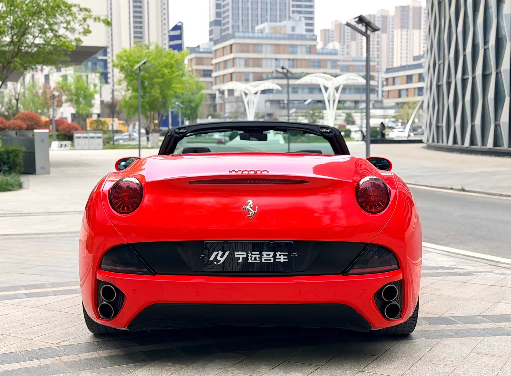 Ferrari California, 2011 24