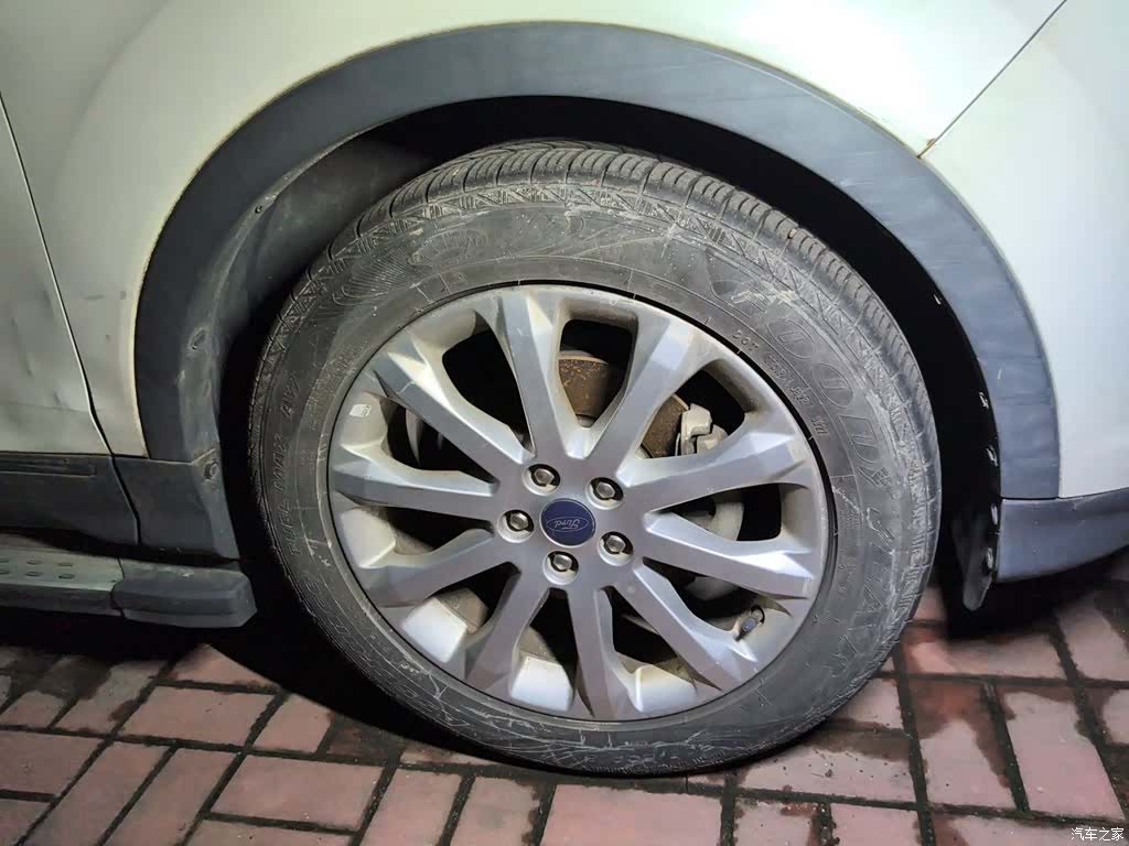Ford Kuga, 2016 24