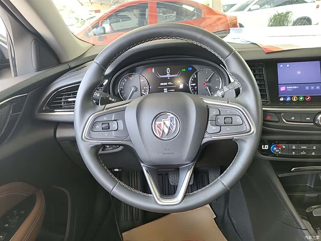 Buick Regal, 2021 11