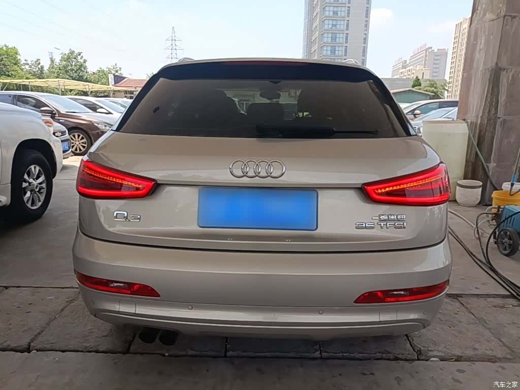 Audi Q3, 2016 6