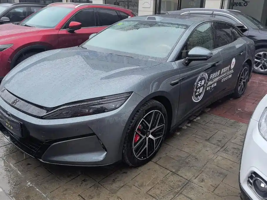BYD Han L