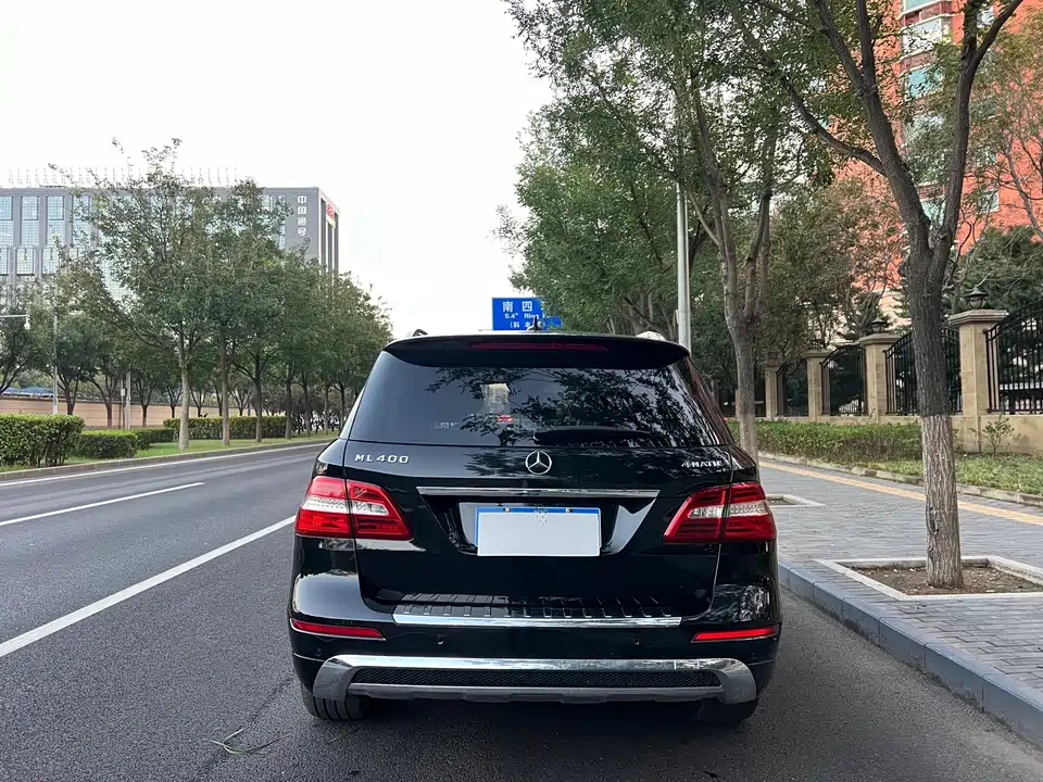 Mercedes-Benz M class