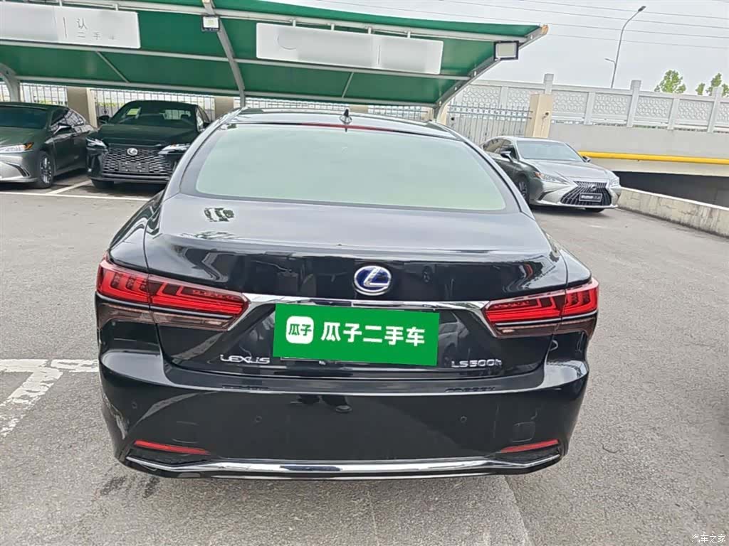 Lexus LS, 2021 6