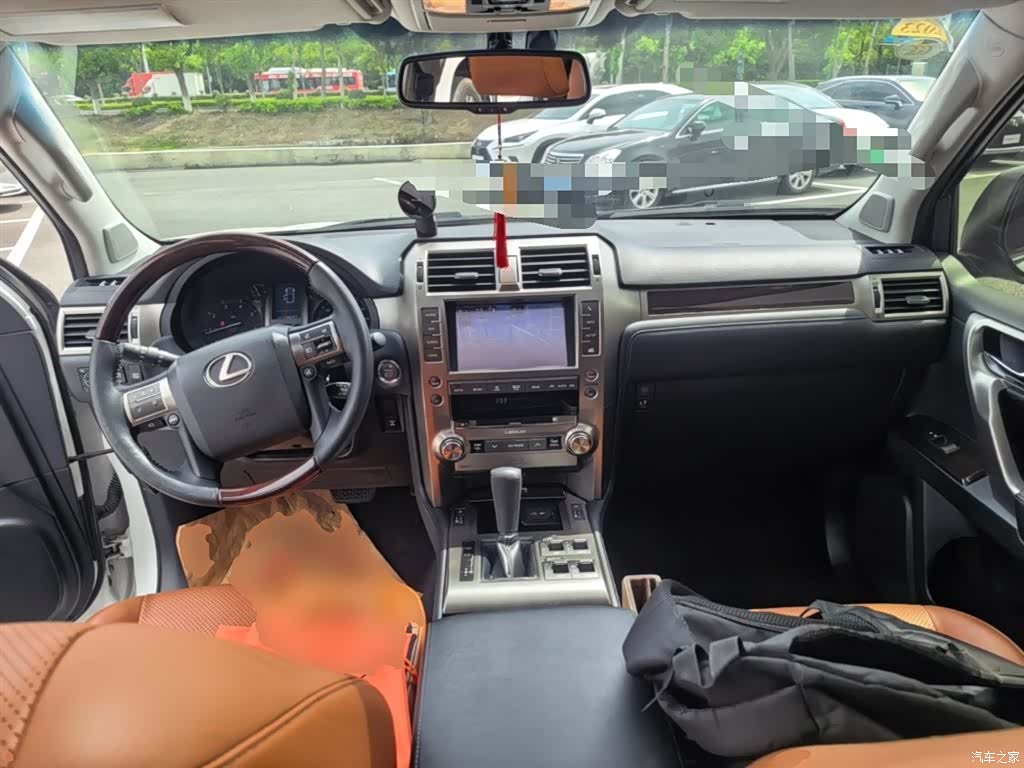 Lexus GX, 2015 10