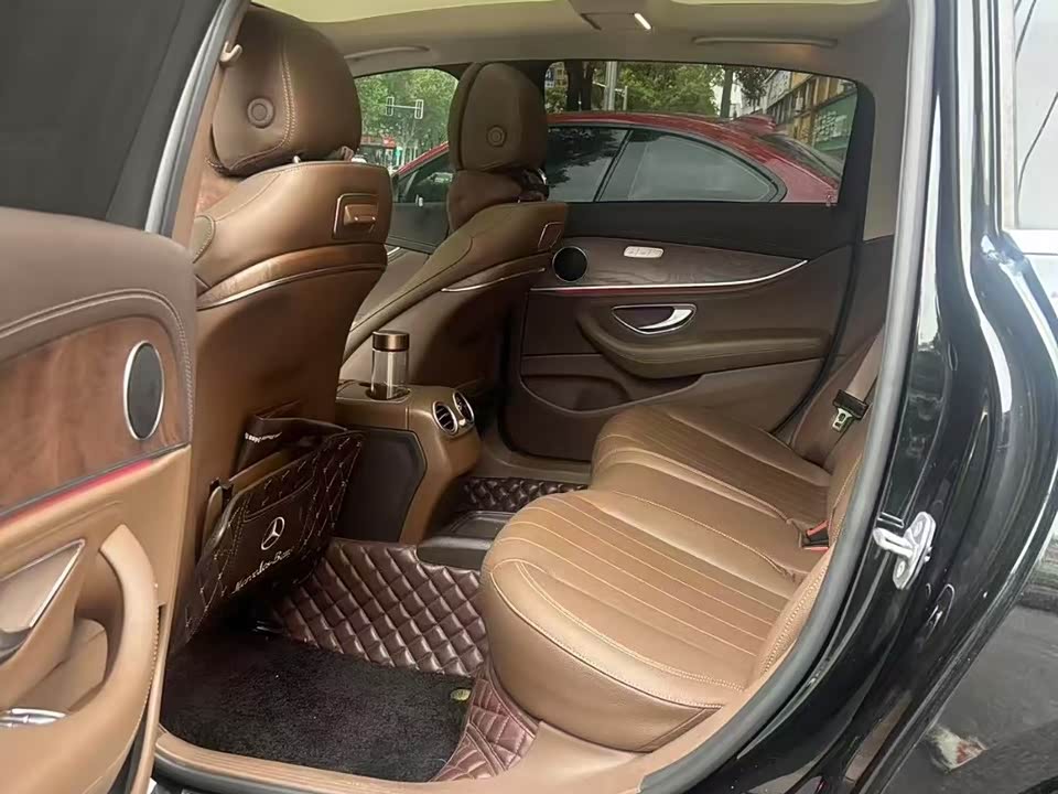 Mercedes-Benz E-class Mercedes-Benz E-class