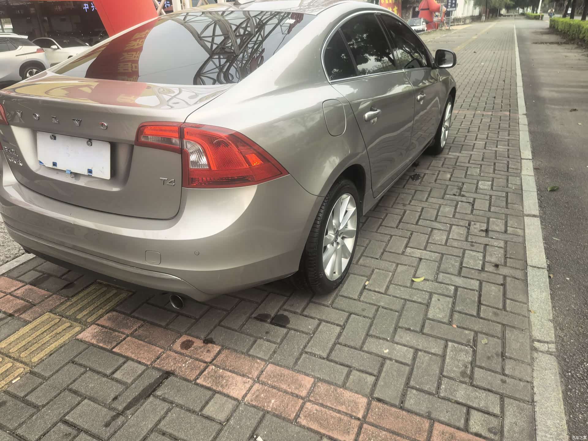 Volvo S60, 2015 12