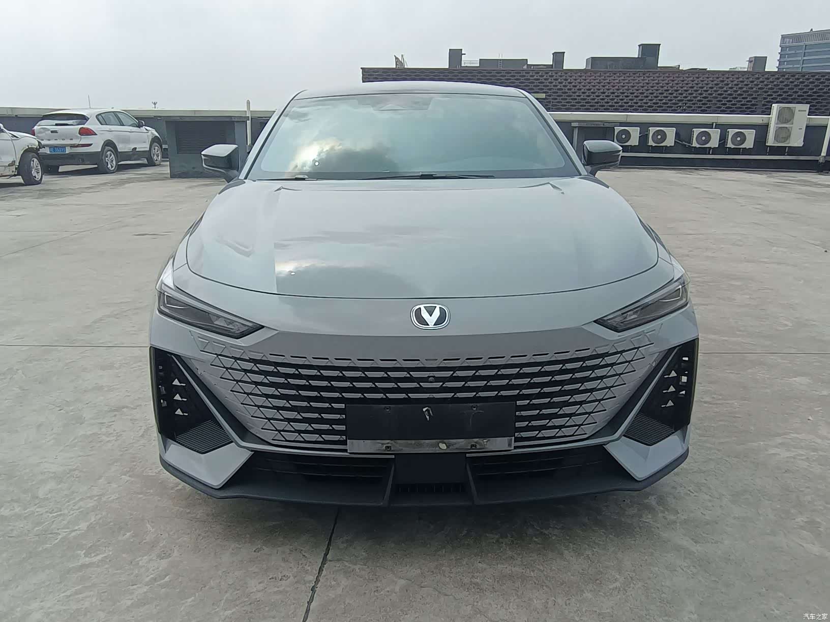Changan UNI-V, 2022 2