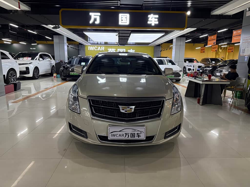 Cadillac XTS