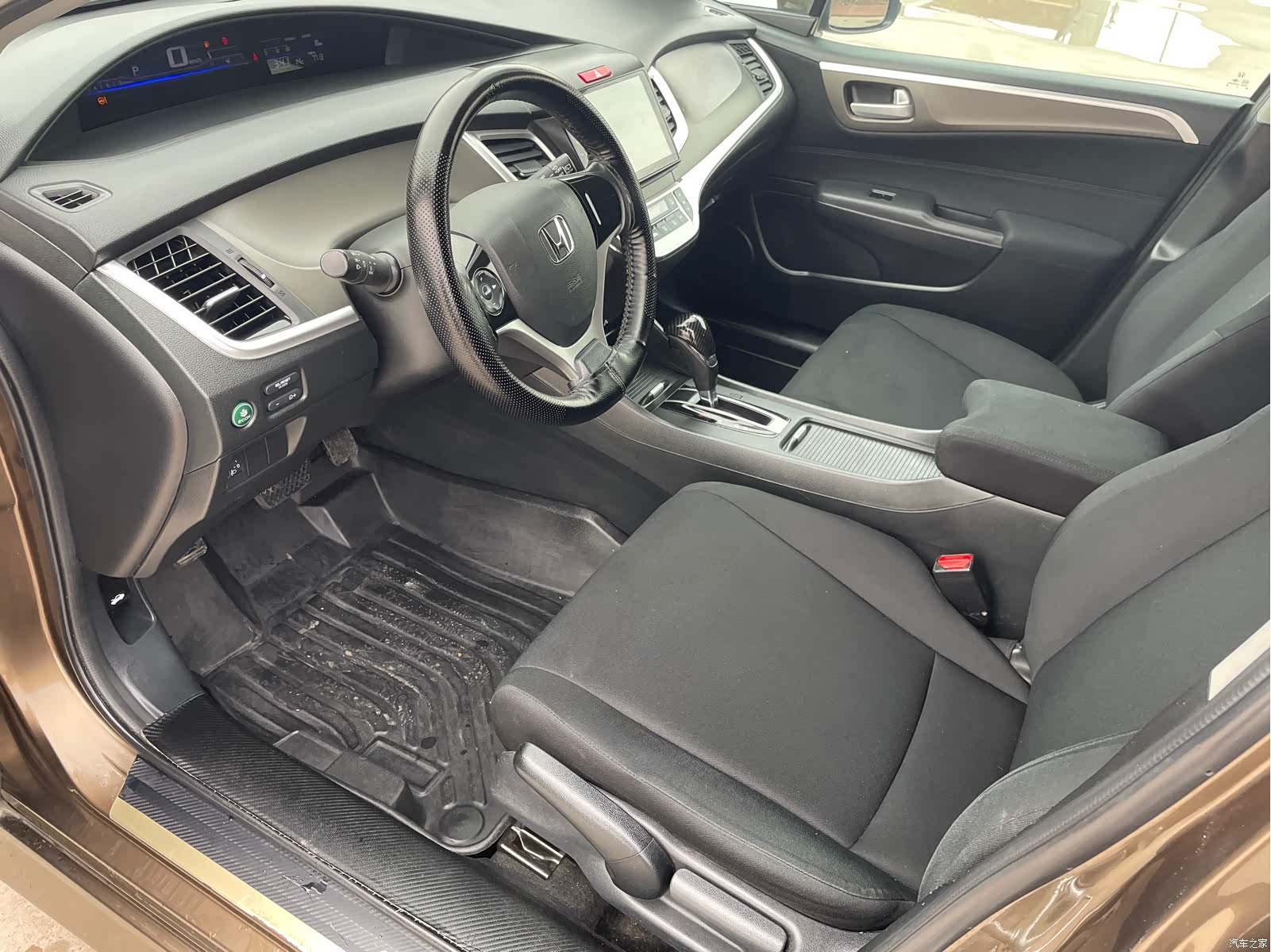 Honda Jade, 2018 11