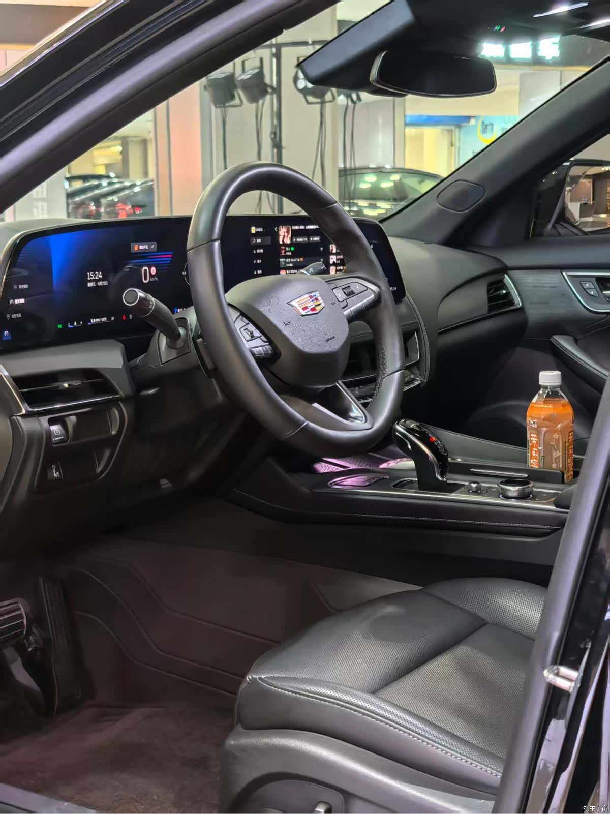 Cadillac CT5, 2024 4