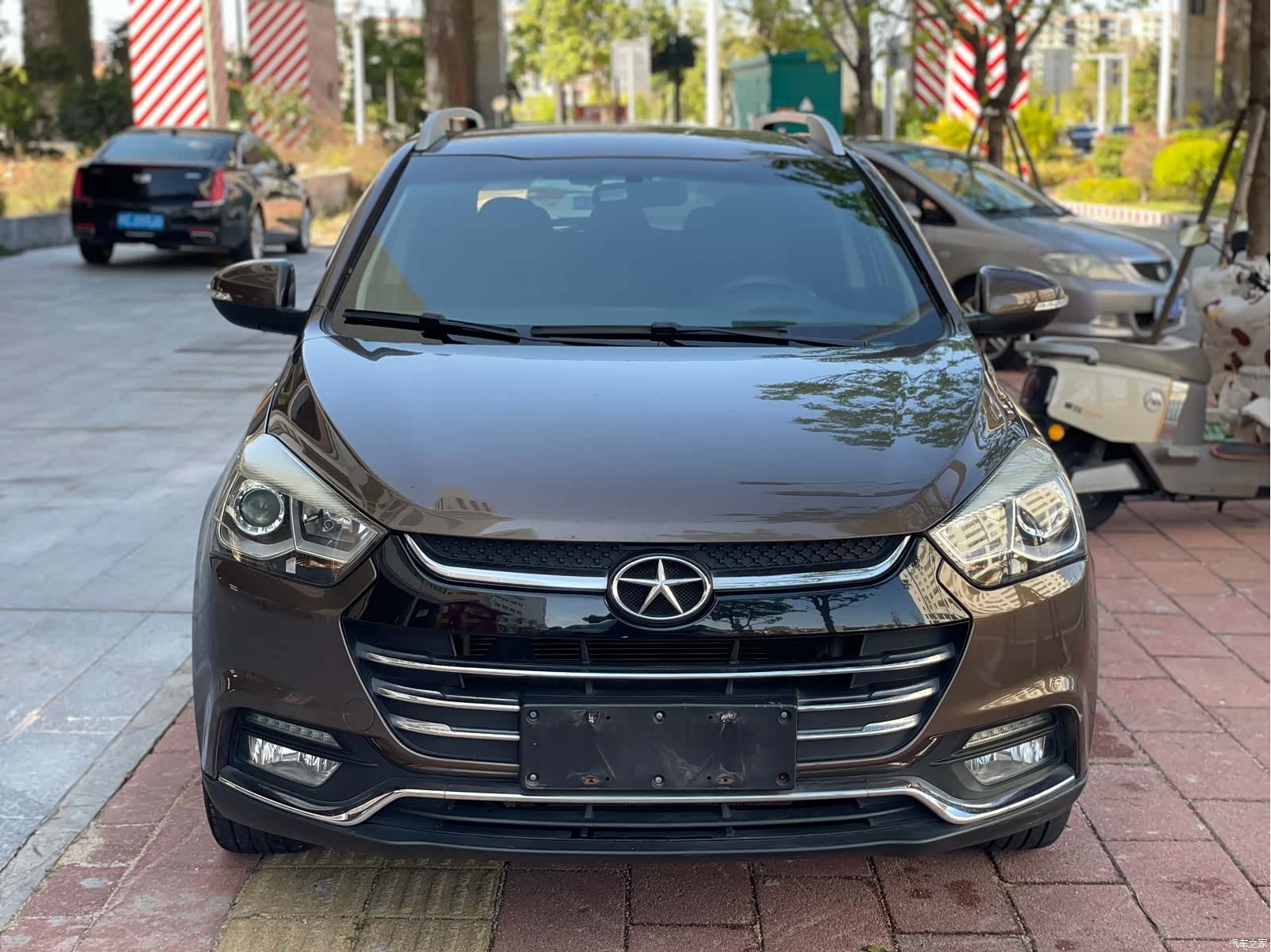 JAC S2, 2015 2