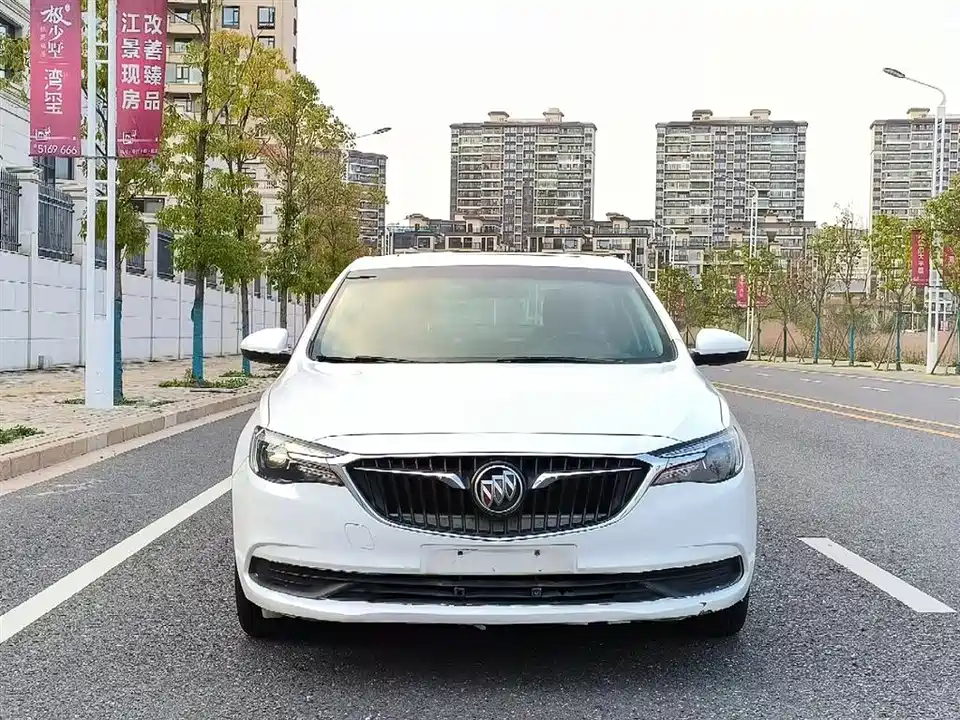 Buick Yinglang