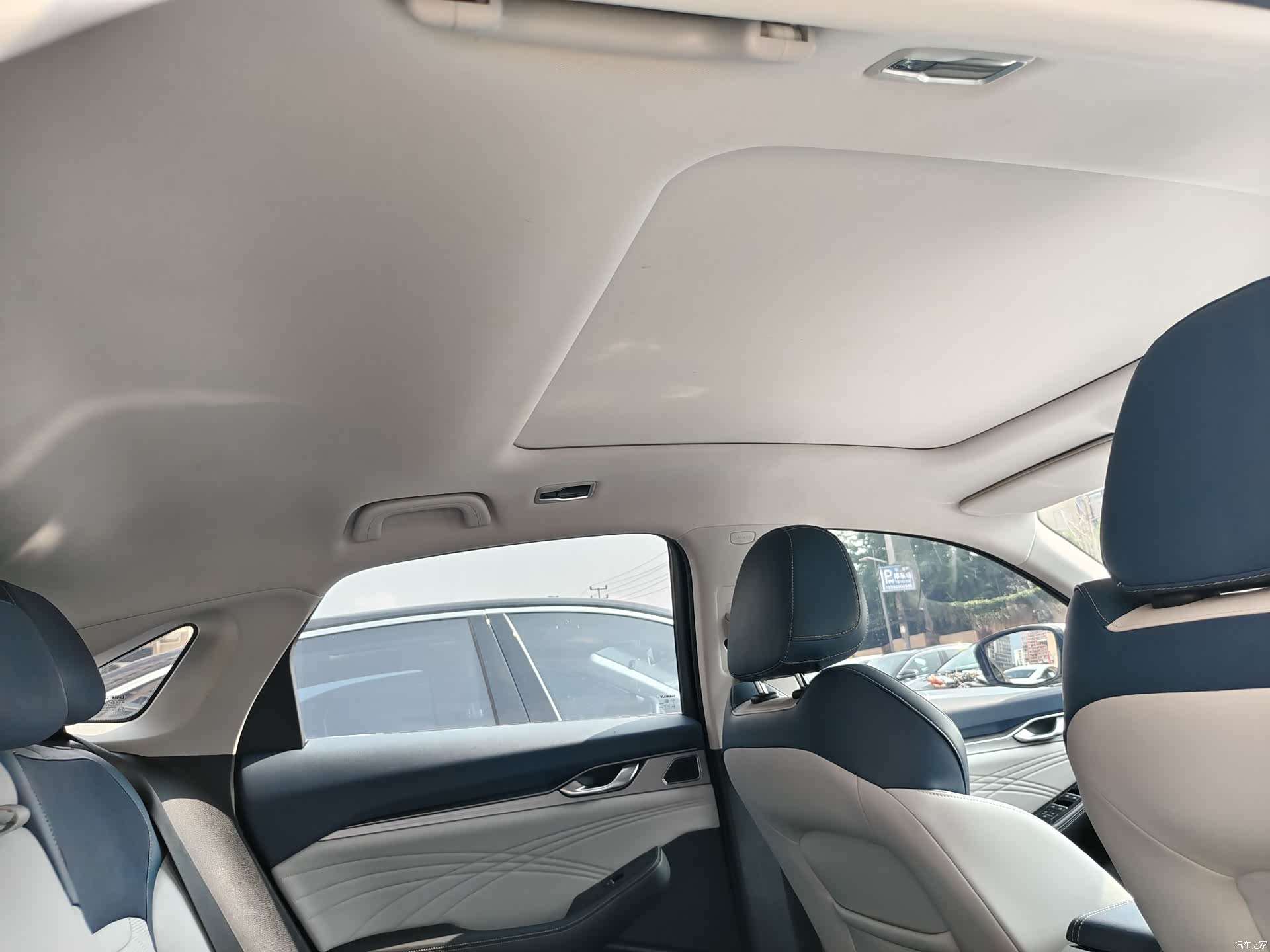 Geely Preface, 2022 13