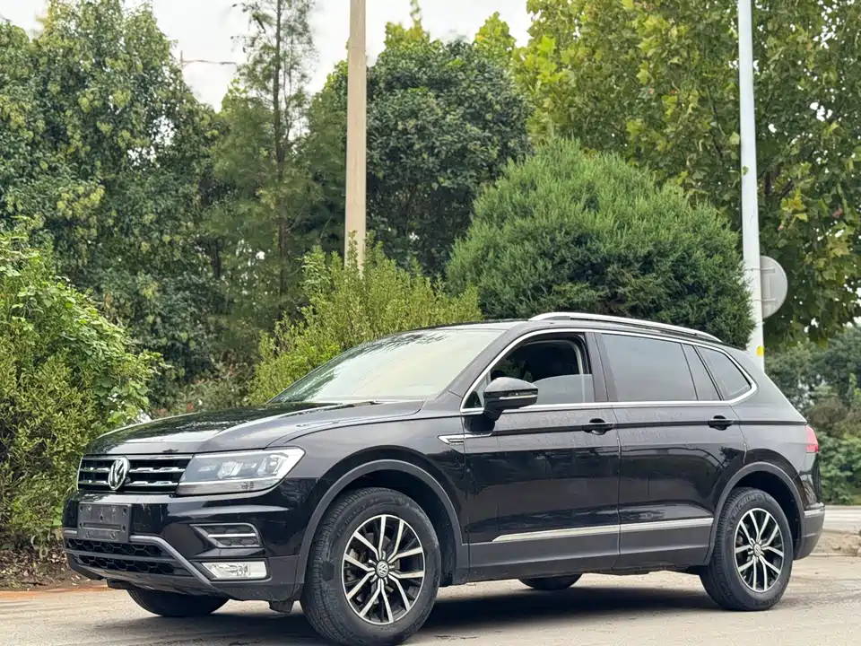 Volkswagen Tiguan L