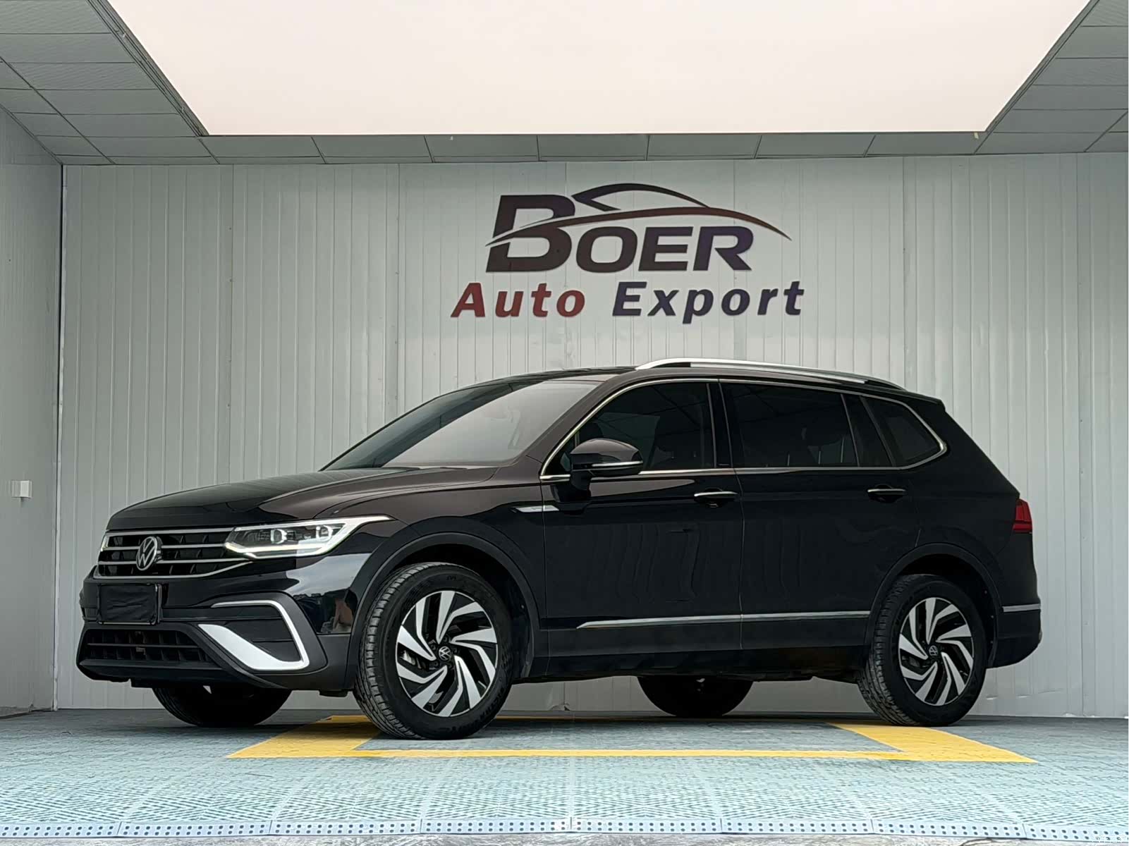 Volkswagen Tiguan L