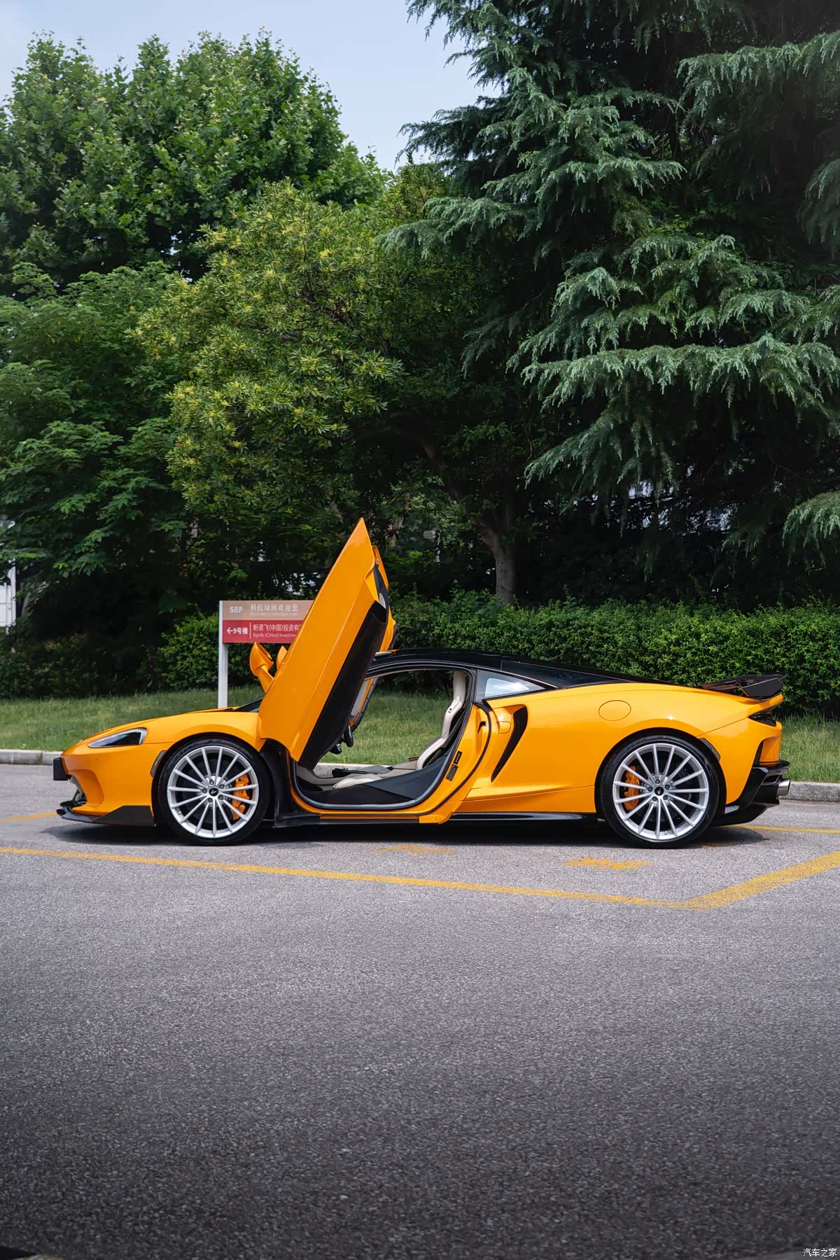 McLaren GT, 2023 6